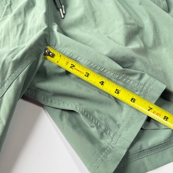 Free Fly Apparel Bamboo-Lined Active Breeze Short – 7" sage green Large - Picture 5 of 8